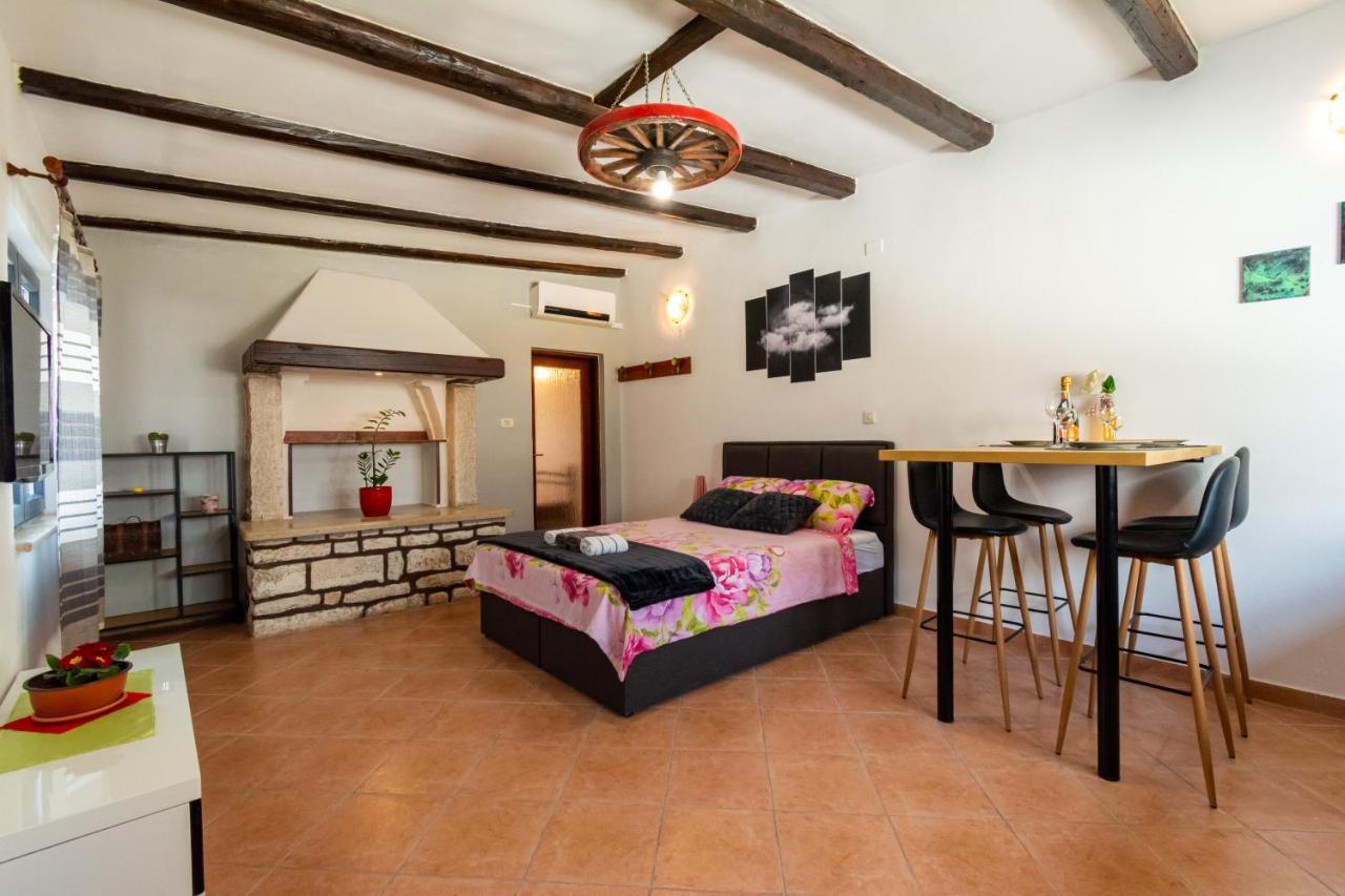 MuntićHouse 1119别墅 外观 照片